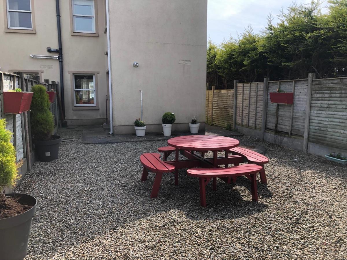 5 College Crescent Apartment Galway Exterior foto