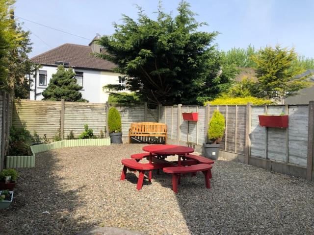 5 College Crescent Apartment Galway Exterior foto